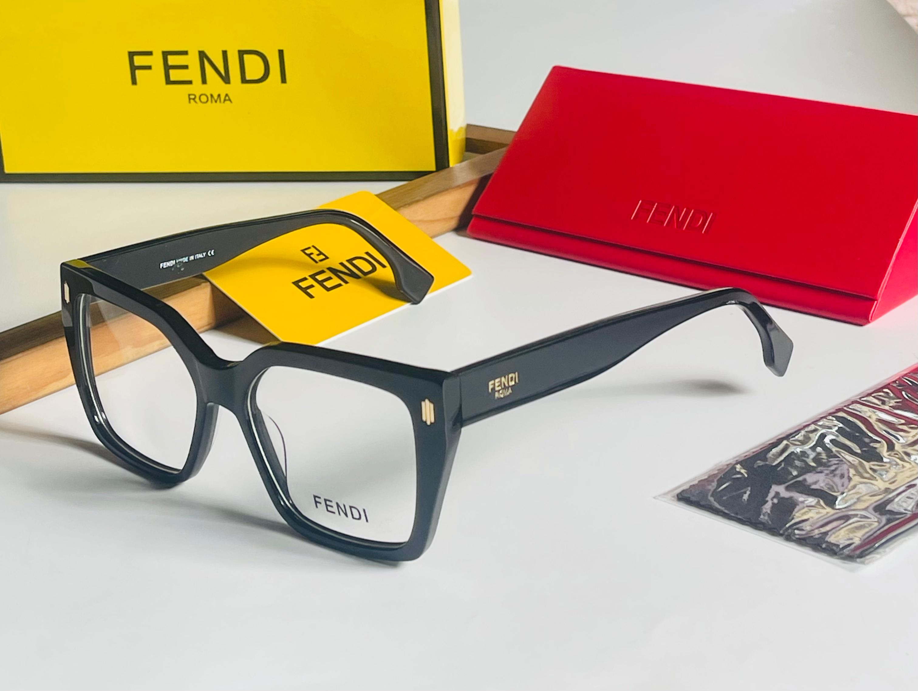 FENDI TRANSPARENT LENSE