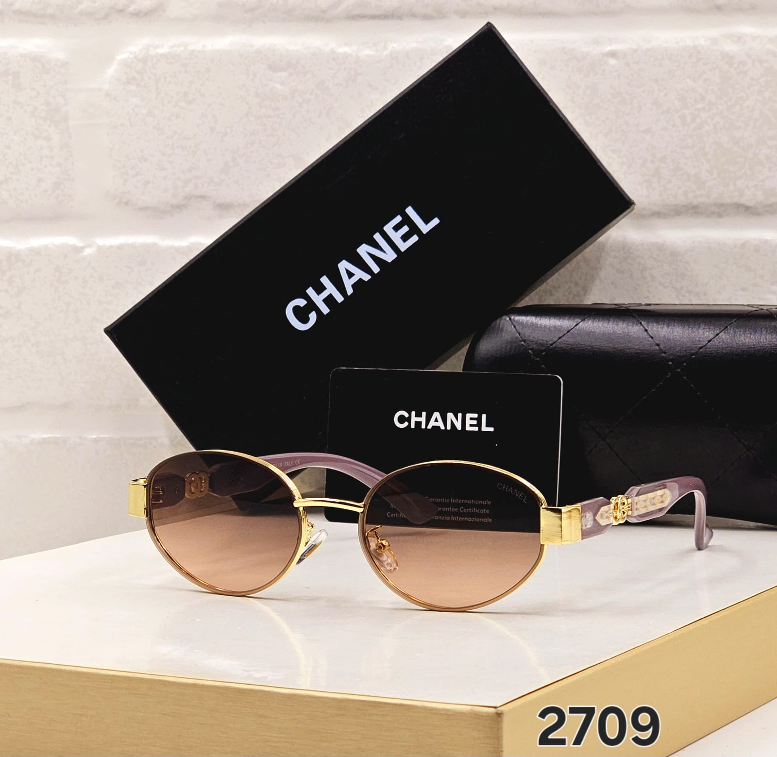 CHANEL SUNGLASS