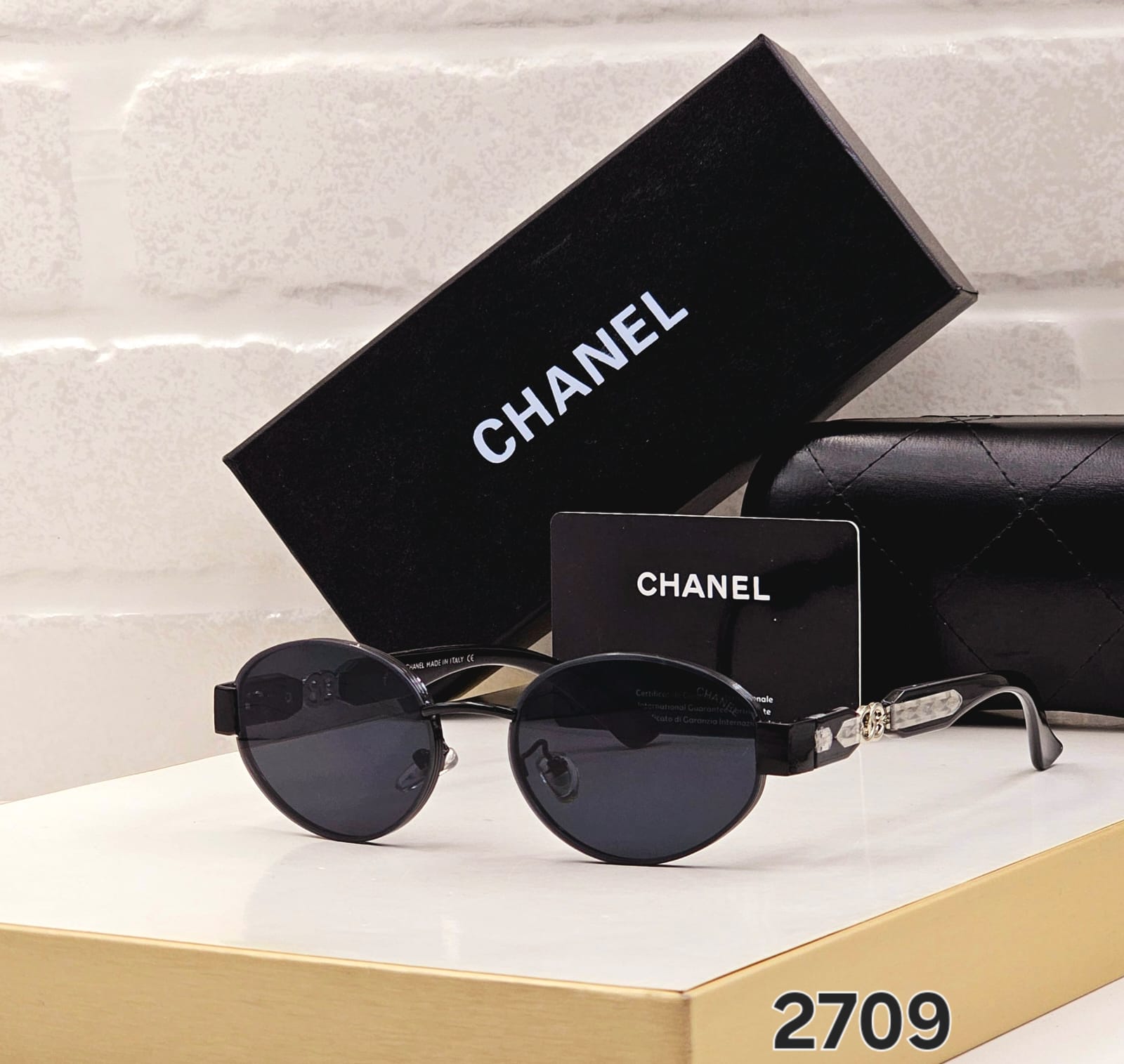 CHANEL SUNGLASS